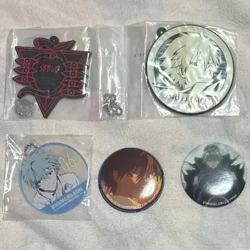 에반게리온 나기사 카오루 러버 마스코트 아크릴 키링 캔뱃지