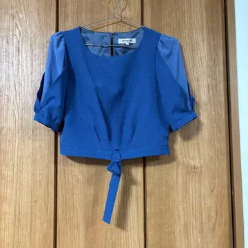 Apuweiser-riche 상의 블루 퍼프 슬리브 리본 사이즈 1