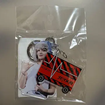 TREASURE 지훈 아크릴 키링