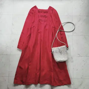 네스트로브 린넨 100% 긴팔 원피스 턱 빨간색 루즈핏 일본제