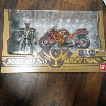 [ 미개봉품 ] SIC 가면라이더 아기토 & 머신 토르네이더
