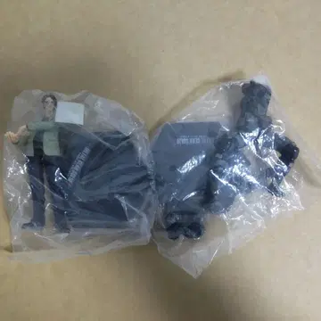 메탈기어 솔리드 코나미 피규어 컬렉션 스네이크 오타콘 새상품 2점