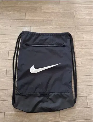 90s~00s NIKEarchive 블랙 백팩 y2k 프론트