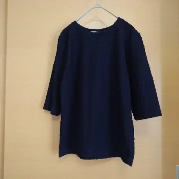 l'atelier du savon/아틀리에 도 사봉 도트 무늬 상의