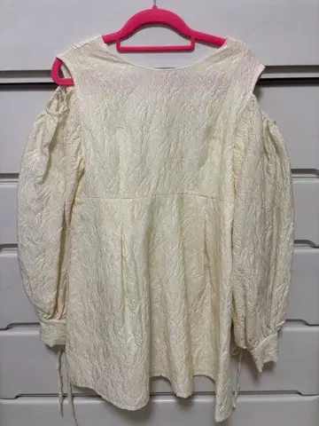 mideal 튜닉 블라우스 오프숄더