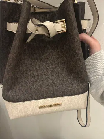 MICHAEL KORS 숄더백 브라운/화이트