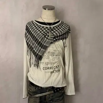 y2k 그런지 헤이세이 갸루 레이어드 영어 문구 시크 스타일 갸루 스카프