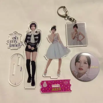 OH MY GIRL 아린 아크릴 스탠드 아크릴 키링 캔뱃지