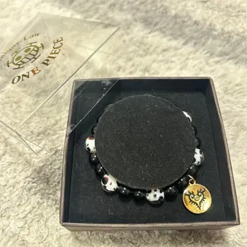 원피스 트라팔가 로 팔찌