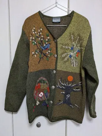 [ vintage ] 자수 장식 올리브 그린 니트 가디건