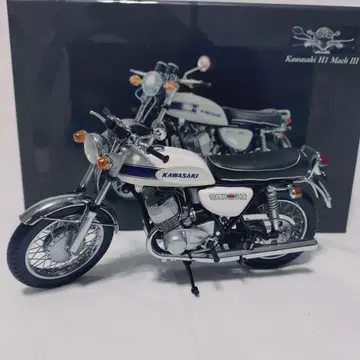 미니챔프 1/12 Kawasaki H1 Mach III