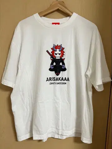 아리사카 Arisakaaa 티셔츠