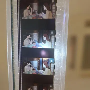 [ 귀를 기울이면 ] 필름 북마커 엄마 언니