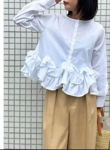 페플럼 프릴 2way 블라우스 Mewl 뮬