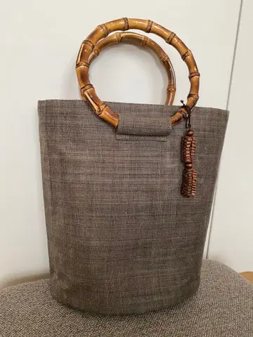 BAN INOUE 수제 린넨 대나무 가방 참 포함