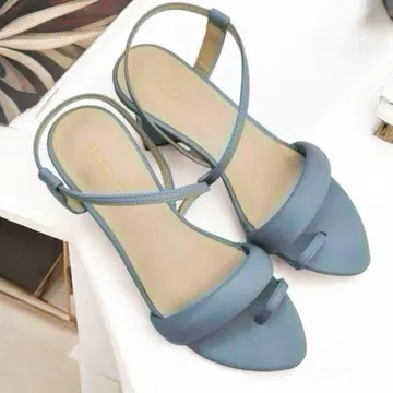 샌들 여성용 23cm 통굽 멋진 뮬 스카이블루 립 서비스