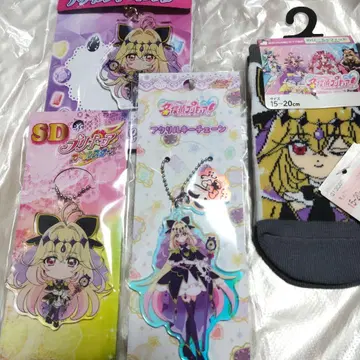 큐어 아르카나 쉐도우 모리 아루루카 아크릴 키링 양말