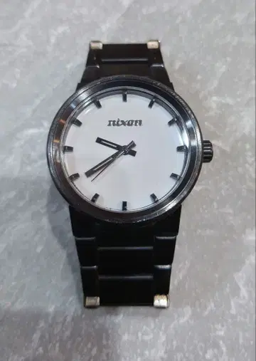 NIXON CANNON 손목시계