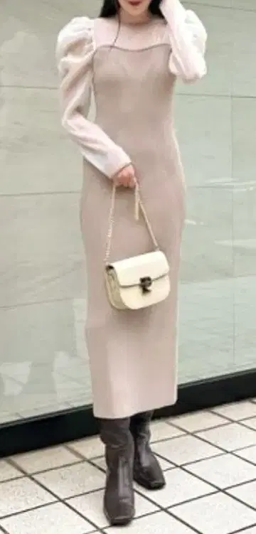 FRAY I.D 오간자 슬리브 니트 콤비 원피스