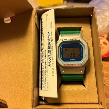 CASIO G-SHOCK 디지털 시계 그린