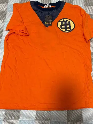 드래곤볼 T셔츠 L사이즈 거북이 마크