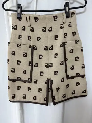 FRAY I.D x pierre cardrn 미니 스커트