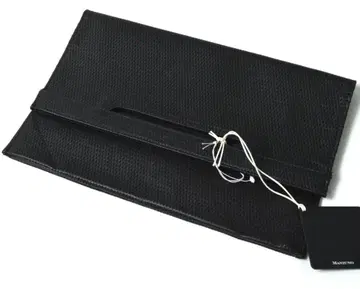 미사용 MANIUNO 마니우노 가죽 클러치백 블랙 블랙