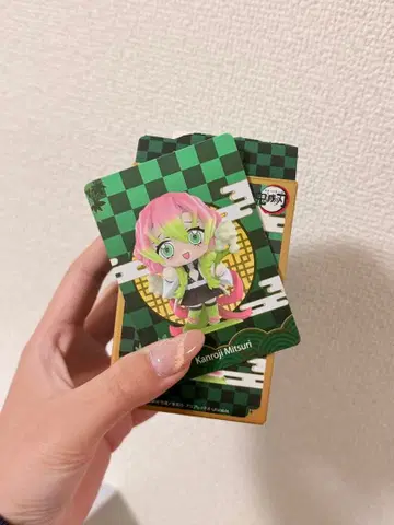 POP MART 귀멸의 칼날 칸로지 미츠리 생일 꽃