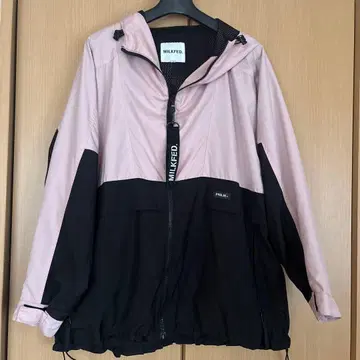 MILKFED 마운틴 파카 나일론 자켓 M 사이즈