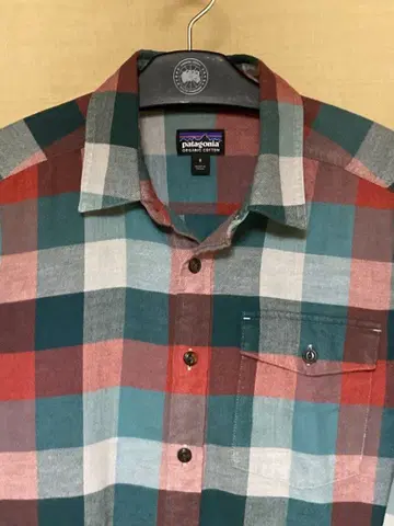 patagonia 체크 무늬 셔츠 S 사이즈