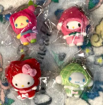 산리오 치비토모 키티 마이멜로디 우사하나 시나모롤 시크릿