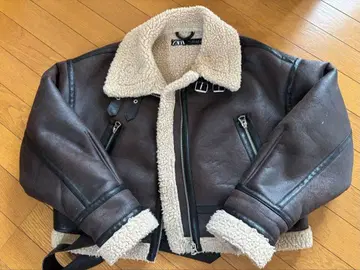 브라운 가죽 자켓 보아 카라 부착