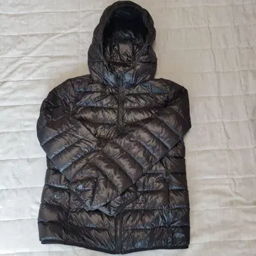 블랙 후드 부착 퀼팅 다운 자켓