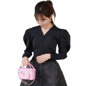 lieulien x Yurie 파워숄더 니트 가디건