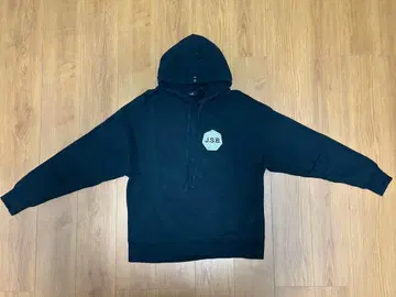 J.S.B. 백 프린트 속기모 후드티 블랙