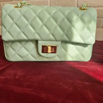 미사용 새상품! 퀼팅 체인 숄더 2Way Bag 소가죽 그린