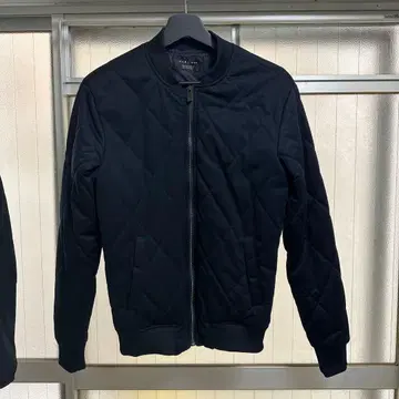 ZARA/퀼팅 자켓