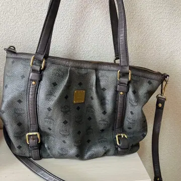 MCM 그레이 가죽 숄더백