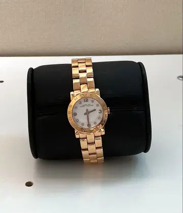MARC JACOBS 시계 골드