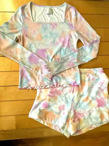 gelato pique 타이다이 패턴 티셔츠 쭈리 숏팬츠 셋업