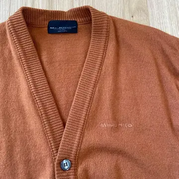 Mr. JUNKO 브라운 V넥 가디건