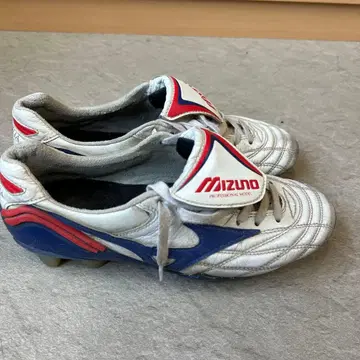 미즈노 모렐리아 웨이브 축구화