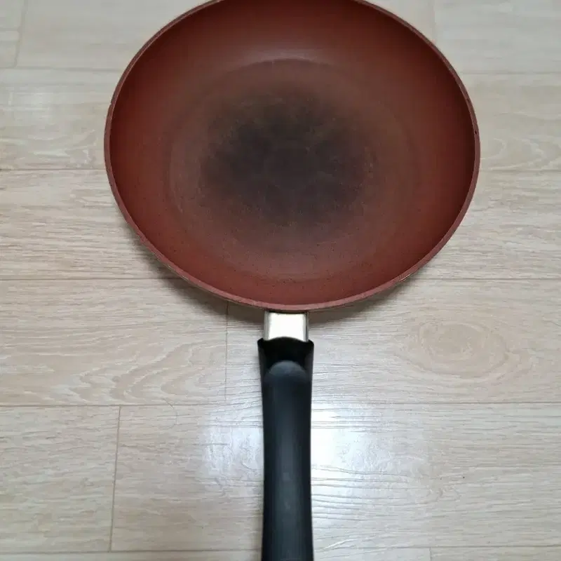 휘슬러 센소레드 lH후라이팬 24cm(중고) 가격더내림