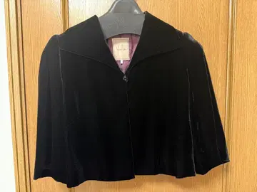 Sybilla 시빌라 벨벳 자켓