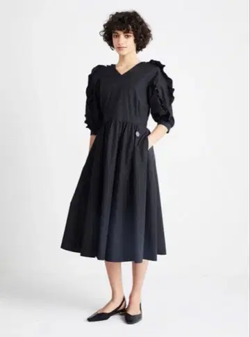 보더스 앳 발코니 사브리나 원피스 36