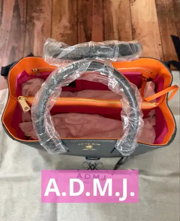 ADMJ 에이디엠제이 가방 소가죽 토트 차콜 레더 백