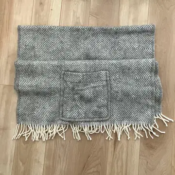 LAPUAN KANKURIT 헤링본 스톨