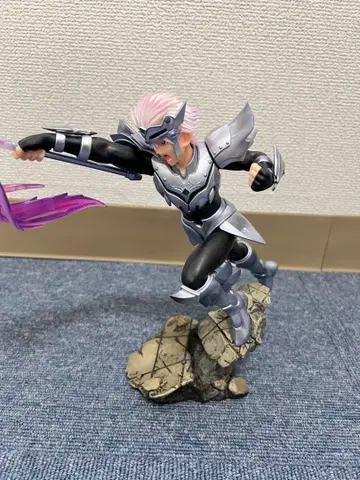 드래곤 퀘스트 다이의 대모험 ARTFX J 휴켈 피규어