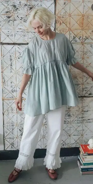 [ 새상품 ] soft cheese 화이트 롱프릴 팬츠 170cm