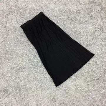 인기 이타리야/이탈리아 [ S ] 플리츠 스커트 롱 기장 무지 블랙
